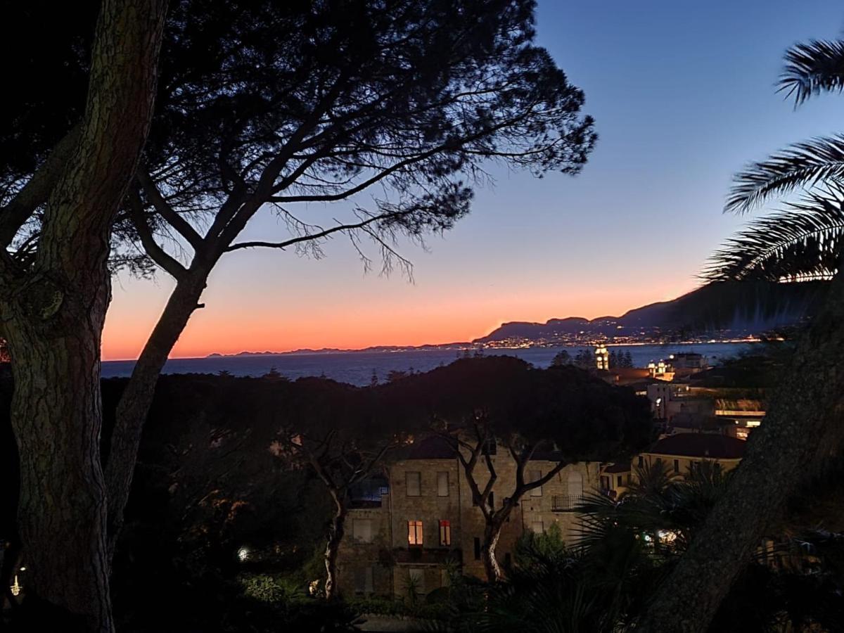 The Shell Apartment Bordighera Dış mekan fotoğraf